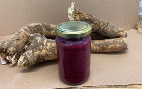 Buy Horseradish | English Horseradish Root | Freshly Grated Horseradish and Beetroot | Freshly Grated Horseradish No Additives